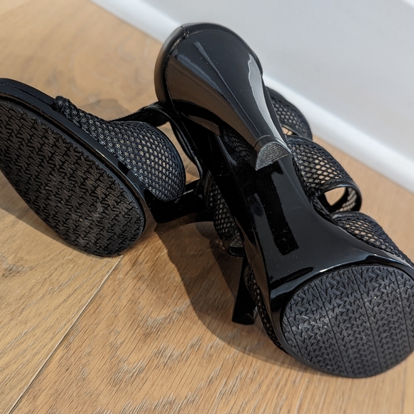 Michael Kors heels - Picture 3 of 5